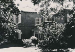 42 Woolwich Road